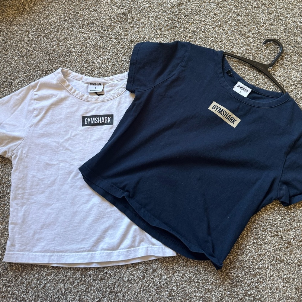 Gymshark Women Short Sleeve Tees in Dark Blue and White